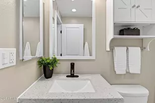 944 S Valencia, Mesa, AZ 85202 - Photo 29