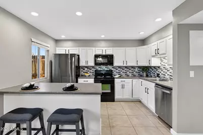 944 S Valencia -- #18, Mesa, AZ 85202 - Photo 13