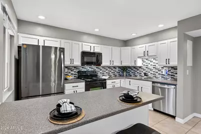 944 S Valencia -- #18, Mesa, AZ 85202 - Photo 3