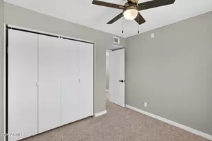 944 S Valencia, Mesa, AZ 85202 - Photo 25