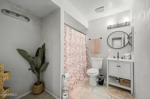 6112 N 64th Dr, Glendale, AZ 85301 - Photo 15