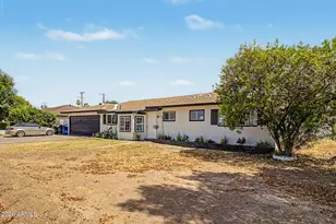 1347 E 2nd St, Mesa, AZ 85203 - Photo 5