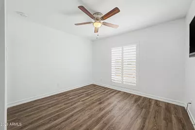2335 E Shangri La Road, Phoenix, AZ 85028 - Photo 27