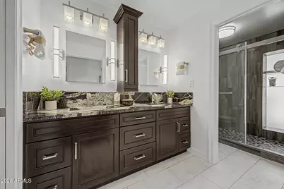 2335 E Shangri La Road, Phoenix, AZ 85028 - Photo 21