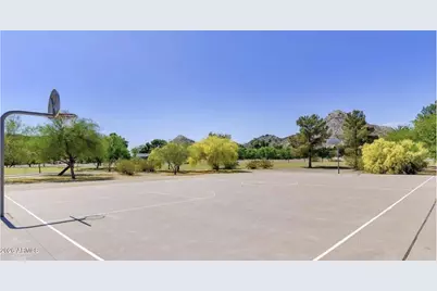 2335 E Shangri La Road, Phoenix, AZ 85028 - Photo 51