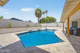 2335 E Shangri La Rd, Phoenix, AZ 85028 - Photo 41