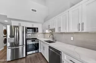 1005 E 8th St, Tempe, AZ 85281 - Photo 13