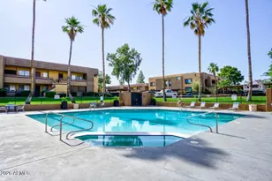 3601 W Tierra Buena Ln, Phoenix, AZ 85053 - Photo 25