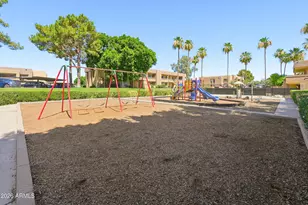 3601 W Tierra Buena Ln, Phoenix, AZ 85053 - Photo 27
