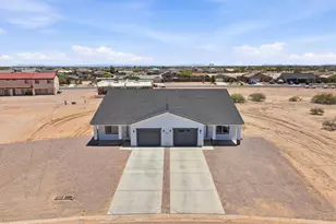 14055 S Berwick Rd, Arizona City, AZ 85123 - Photo 5