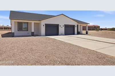 14055 S Berwick Road, Arizona City, AZ 85123 - Photo 3