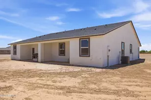 14055 S Berwick Rd, Arizona City, AZ 85123 - Photo 31