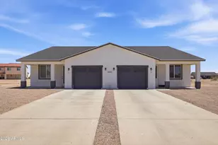 14055 S Berwick Rd, Arizona City, AZ 85123 - Photo 1