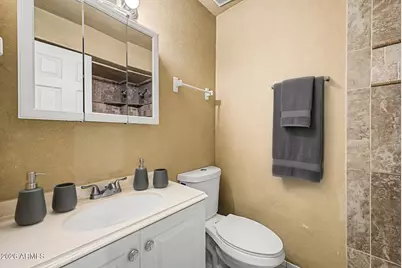 6307 W Osborn Road, Phoenix, AZ 85033 - Photo 9
