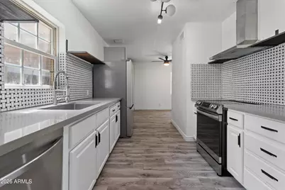 5913 W Gardenia Avenue, Glendale, AZ 85301 - Photo 3