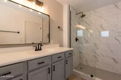 1239 E Fremont Road, Phoenix, AZ 85042 - Photo 5