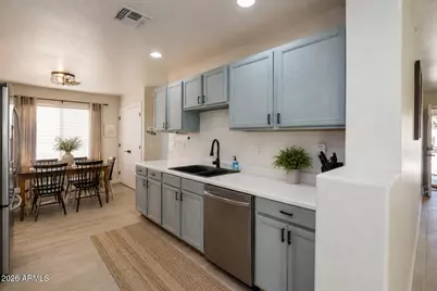 1239 E Fremont Road, Phoenix, AZ 85042 - Photo 11