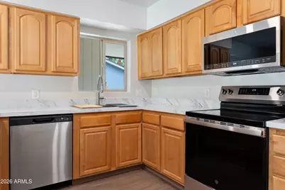 13829 N 10th Place, Phoenix, AZ 85022 - Photo 5
