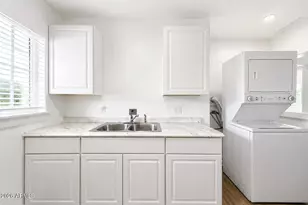 2711 N 7th St, Phoenix, AZ 85006 - Photo 19