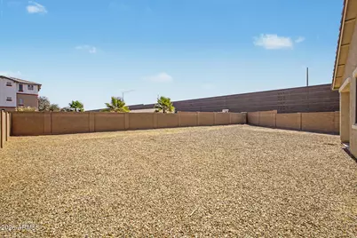 16671 W Mescal Street, Surprise, AZ 85388 - Photo 33