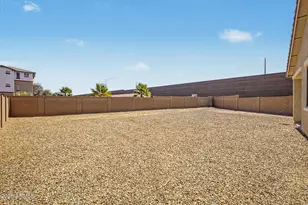 16671 W Mescal St, Surprise, AZ 85388 - Photo 33