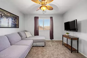 12077 N 141st Dr, Surprise, AZ 85379 - Photo 15