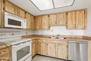 1342 W Emerald Ave, Mesa, AZ 85202 - Photo 13