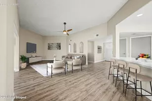 10148 W Pineaire Dr, Sun City, AZ 85351 - Photo 5