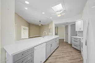 10148 W Pineaire Dr, Sun City, AZ 85351 - Photo 13