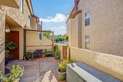 2040 S Longmore Street #43, Mesa, AZ 85202 - Photo 3