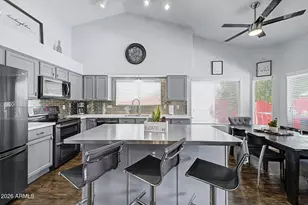 4606 E Peak View Rd, Cave Creek, AZ 85331 - Photo 27