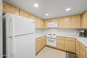 7401 E Northland Dr, Scottsdale, AZ 85251 - Photo 9