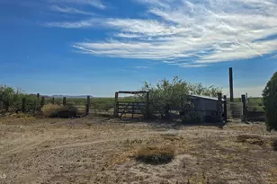 5004 N Joe Hines Rd, Willcox, AZ 85643 - Photo 27