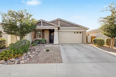 404 S 202nd Lane, Buckeye, AZ 85326 - Photo 1