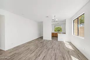 1951 W Carol Ann Way, Phoenix, AZ 85023 - Photo 9