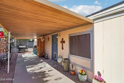2520 E Behrend Drive, Phoenix, AZ 85050 - Photo 3