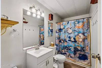 2520 E Behrend Drive, Phoenix, AZ 85050 - Photo 9