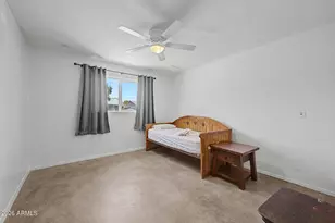 1220 E Las Palmaritas Dr, Phoenix, AZ 85020 - Photo 15
