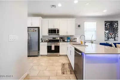 8908 W Solano Drive, Glendale, AZ 85305 - Photo 5
