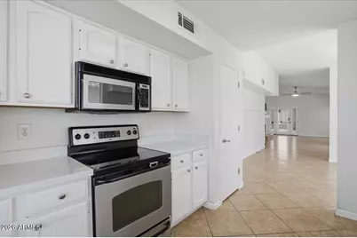 3014 E Muirwood Drive, Phoenix, AZ 85048 - Photo 15