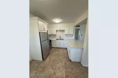 2545 E Clarendon Avenue #3, Phoenix, AZ 85016 - Photo 3