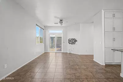 1225 E Grenadine Road, Phoenix, AZ 85040 - Photo 9