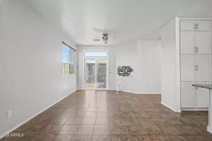 1225 E Grenadine Rd, Phoenix, AZ 85040 - Photo 9