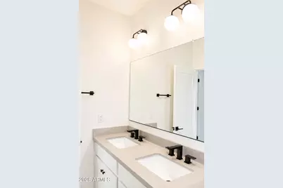 3715 N 31st Street #14, Phoenix, AZ 85016 - Photo 9