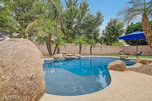1194 E Locust Dr, Chandler, AZ 85286 - Photo 27