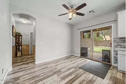 1194 E Locust Drive, Chandler, AZ 85286 - Photo 7
