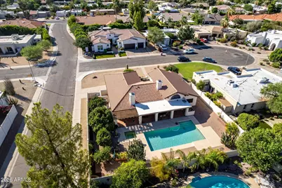 8531 E San Lucas Drive, Scottsdale, AZ 85258 - Photo 5