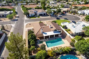 8531 E San Lucas Dr, Scottsdale, AZ 85258 - Photo 5