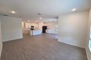 8631 W Augusta Ave, Glendale, AZ 85305 - Photo 7