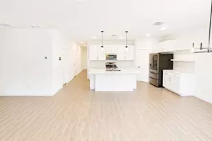 8631 W Augusta Ave, Glendale, AZ 85305 - Photo 5